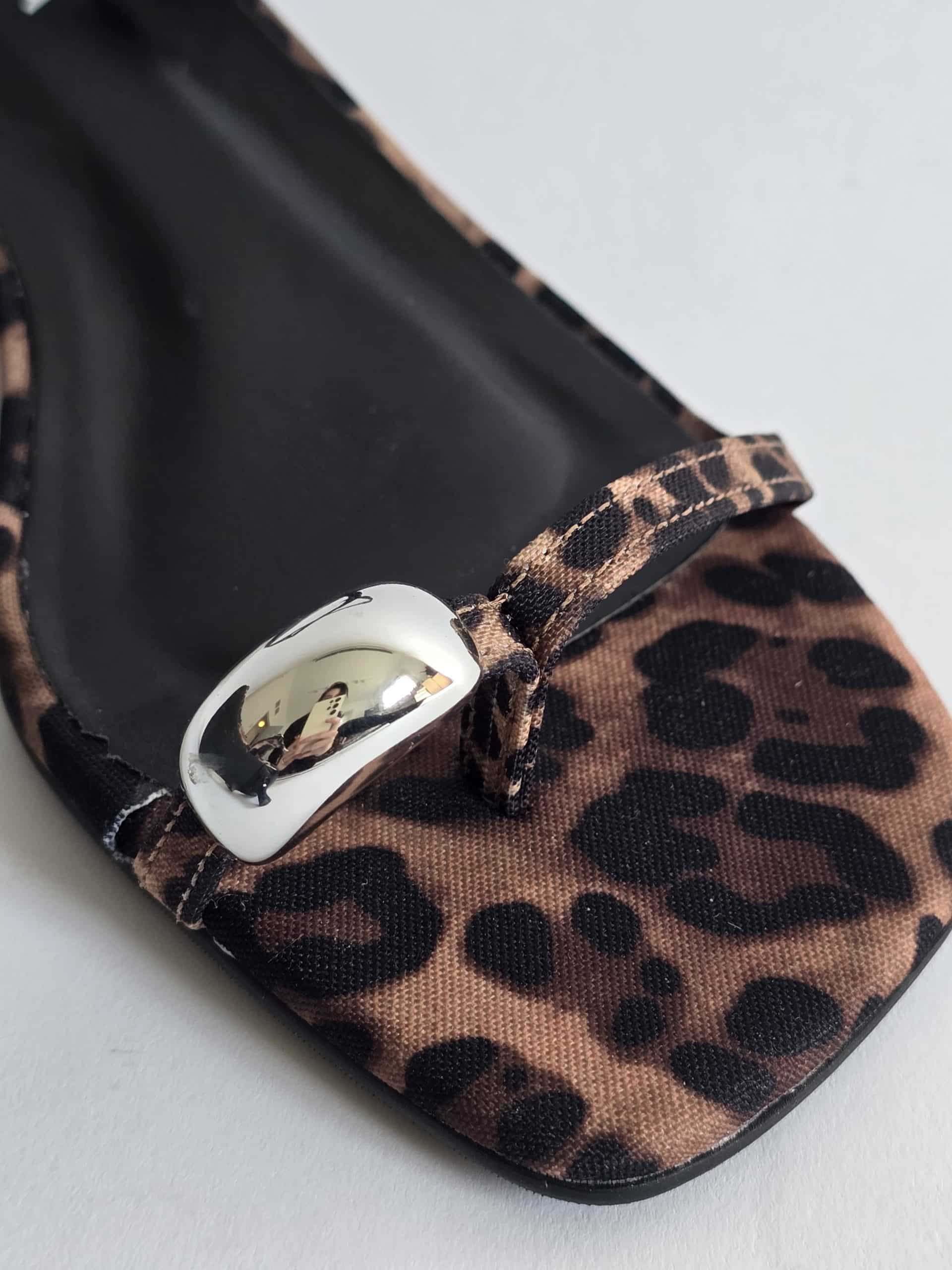 Brook Leopard Sample