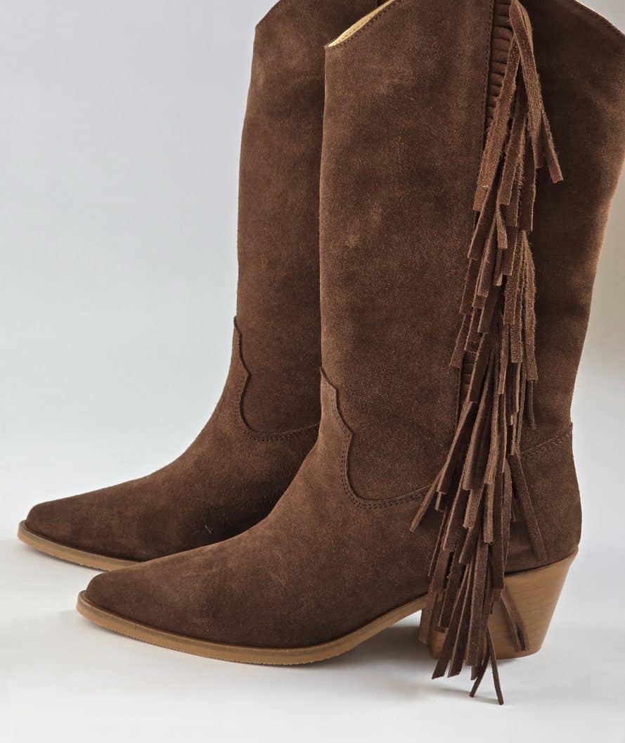 Aylin Suede Walnut