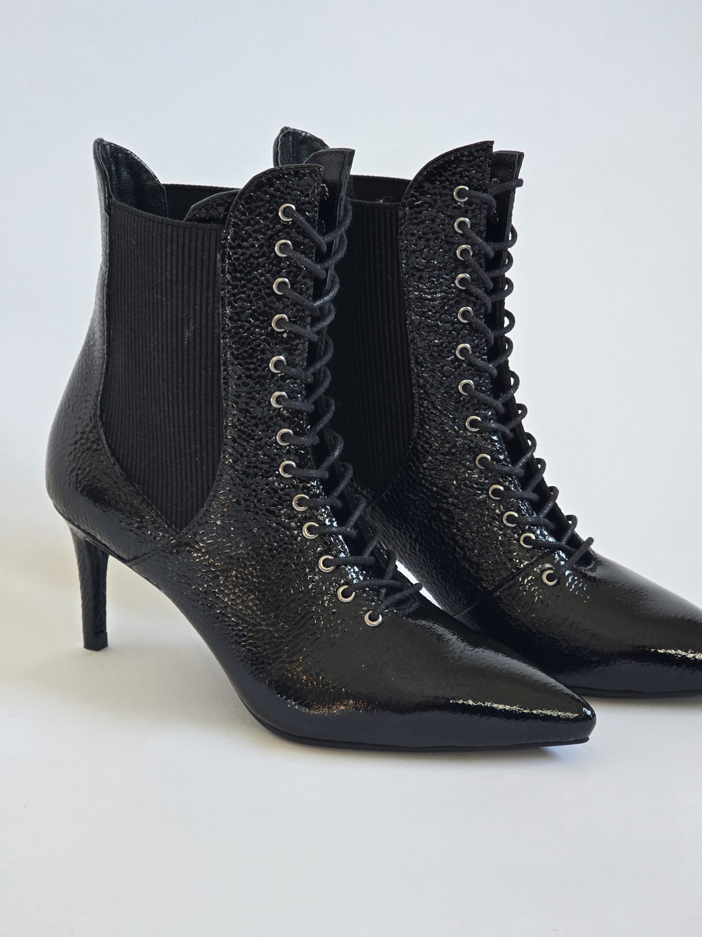 Nikita Black Patent